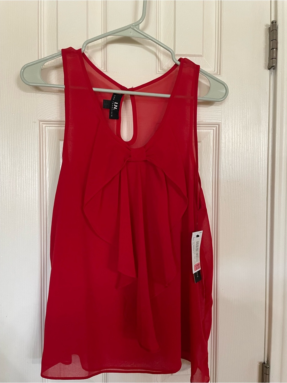 NWT I.N. San Franscisco Red Sleeveless Bow-Front Chiffon Top